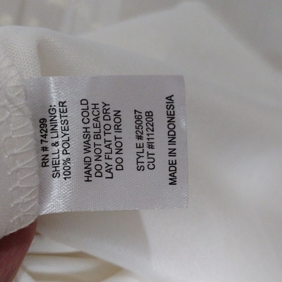 Sweet Storm Women's Dress Size M Spaghetti Straps Cream Color - Picture 9 of 10